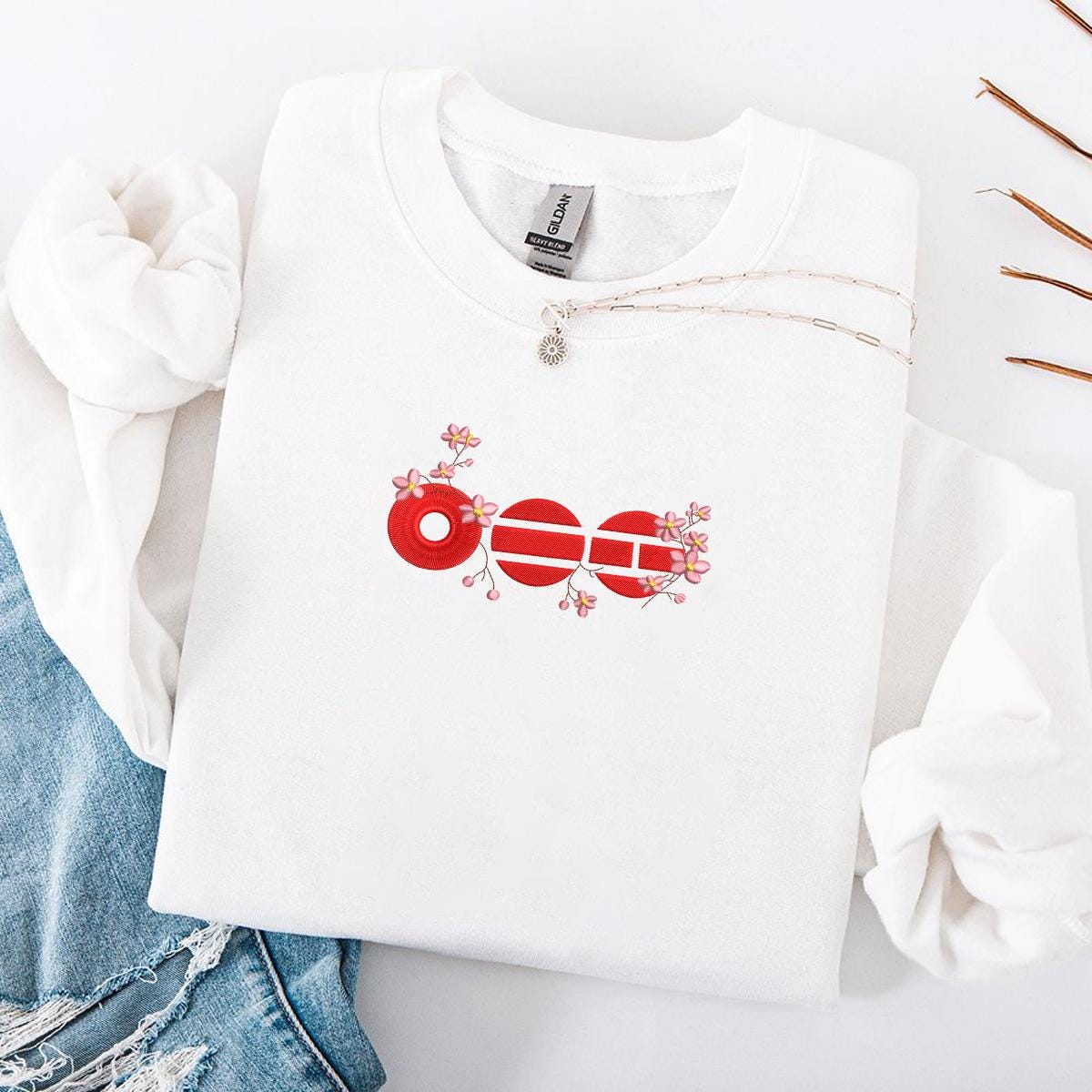 Arirang World Tour 2026 Embroidered Baby Tee - Image 2